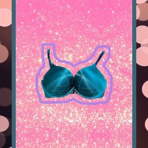 Absolutely Stunning Victoria's secret Bombshell bra